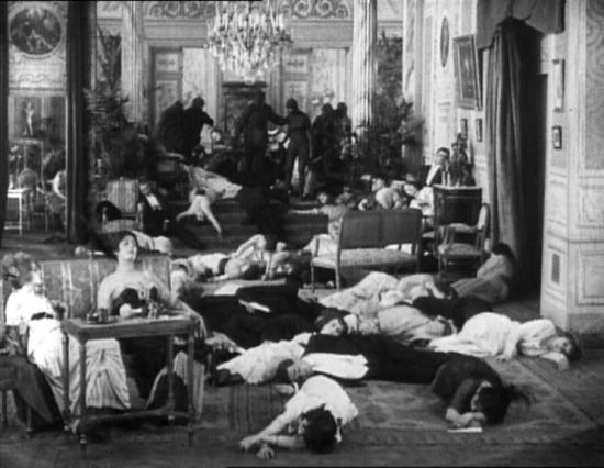 les-vampires-sleeping-bodies