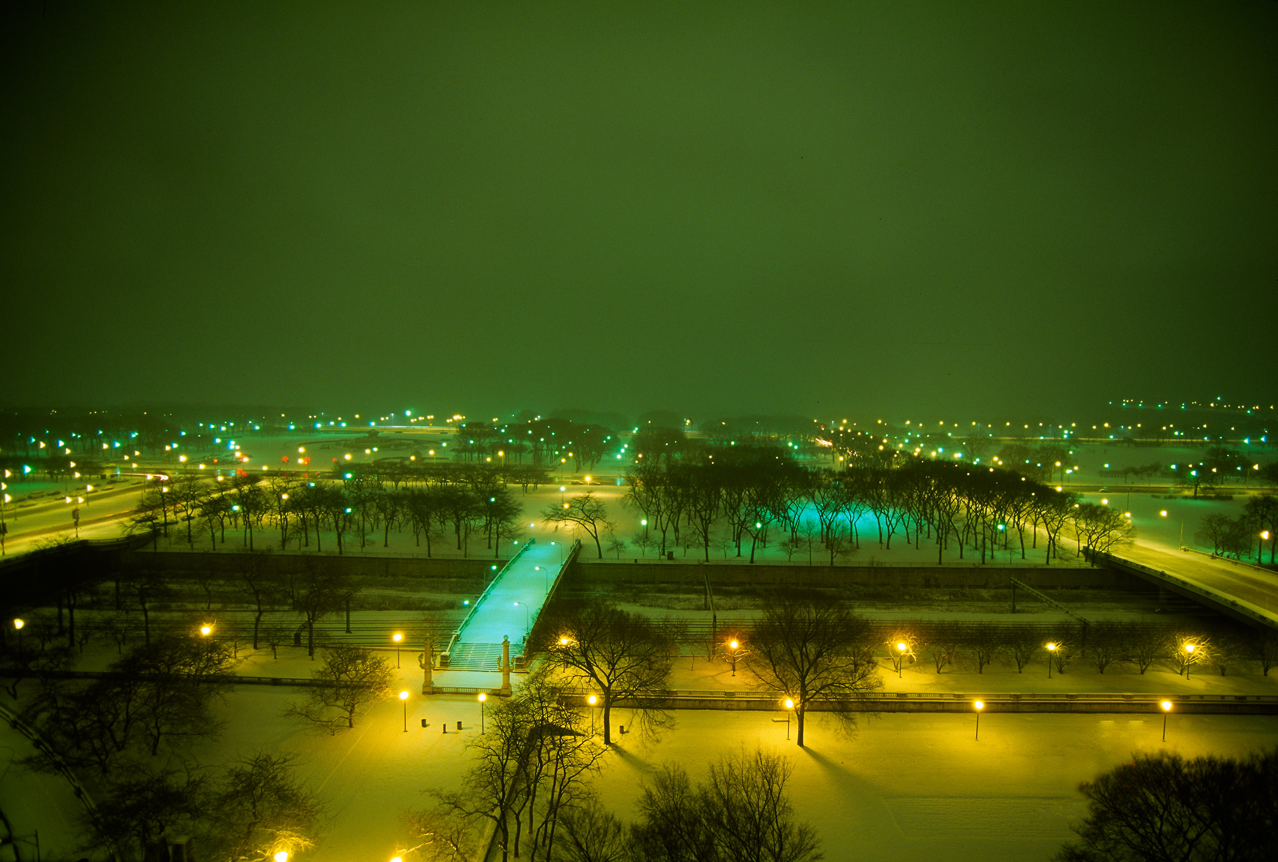 movimiento_lake_winter_night_300ppi-copy