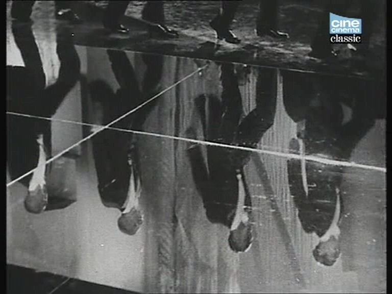 black-tan-reflected-dancers