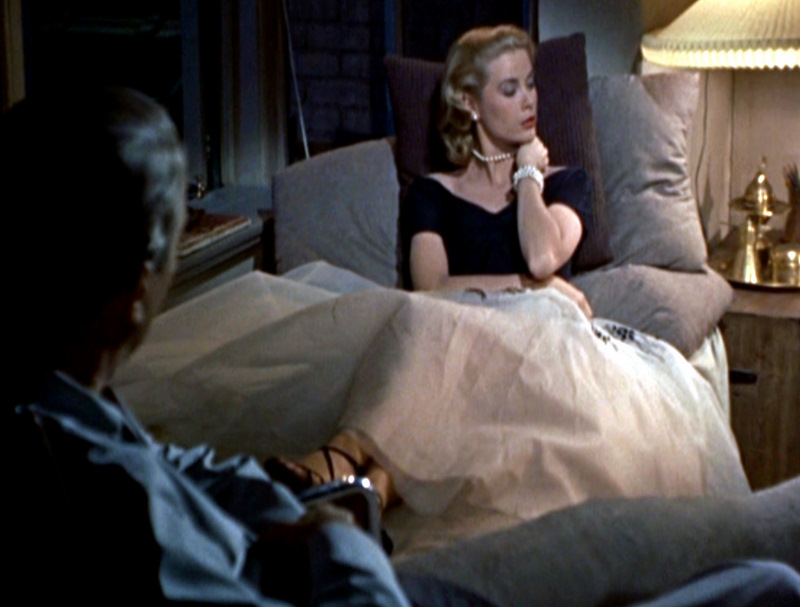 rear-window_grace-kelly_paris-dress