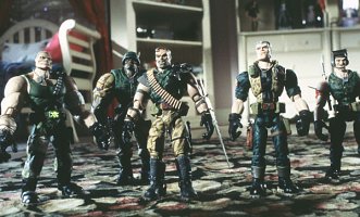 small-soldiers-2