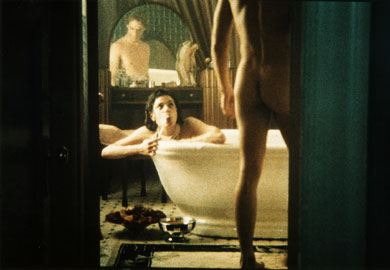 the-moderns-bathtub