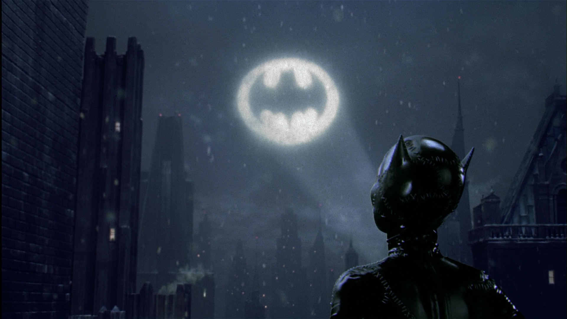 batman-returns-projection