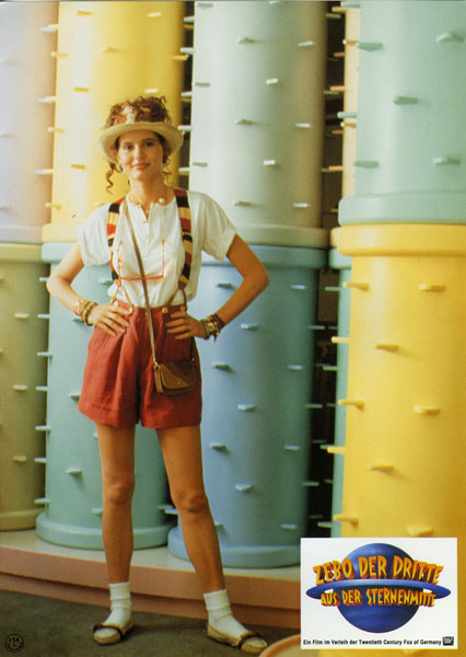 earthgirls-geena2
