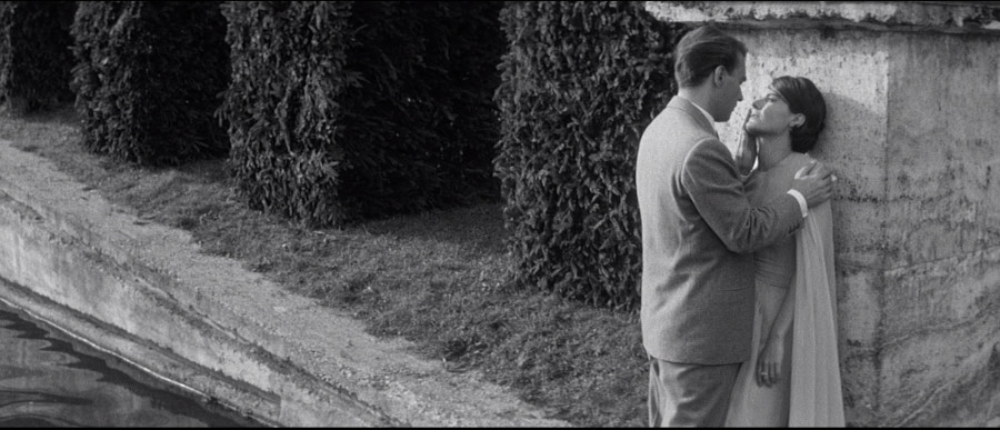 last-year-at-marienbad4