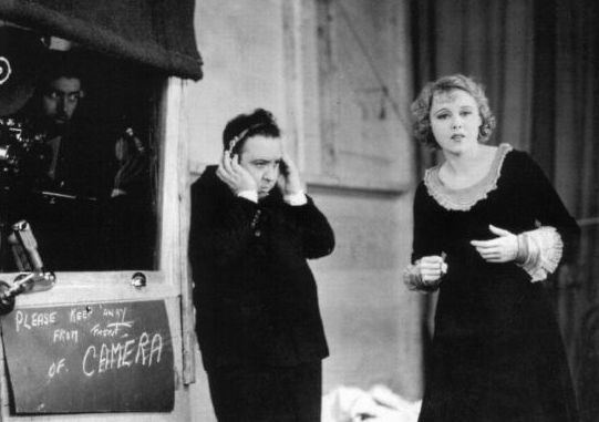 blackmail-hitch-and-anny-21