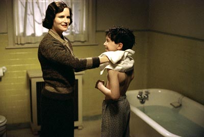 jennifer_jason_leigh14