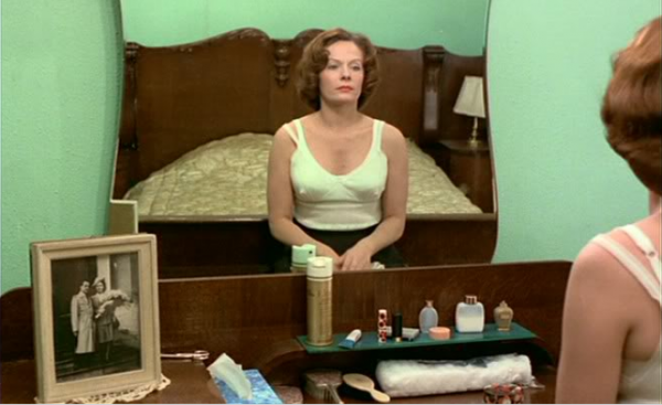 jeannedielman-mirror2