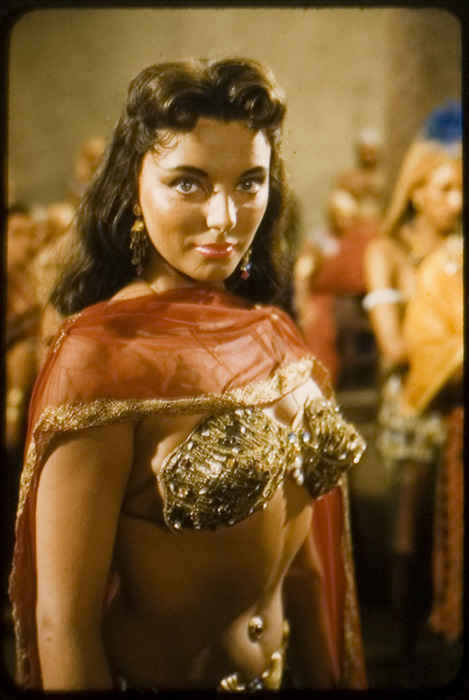 joancollins-landofthepharoahs