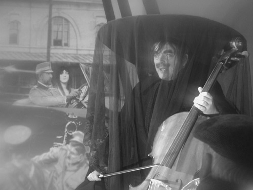 thesaddestmusic-cello